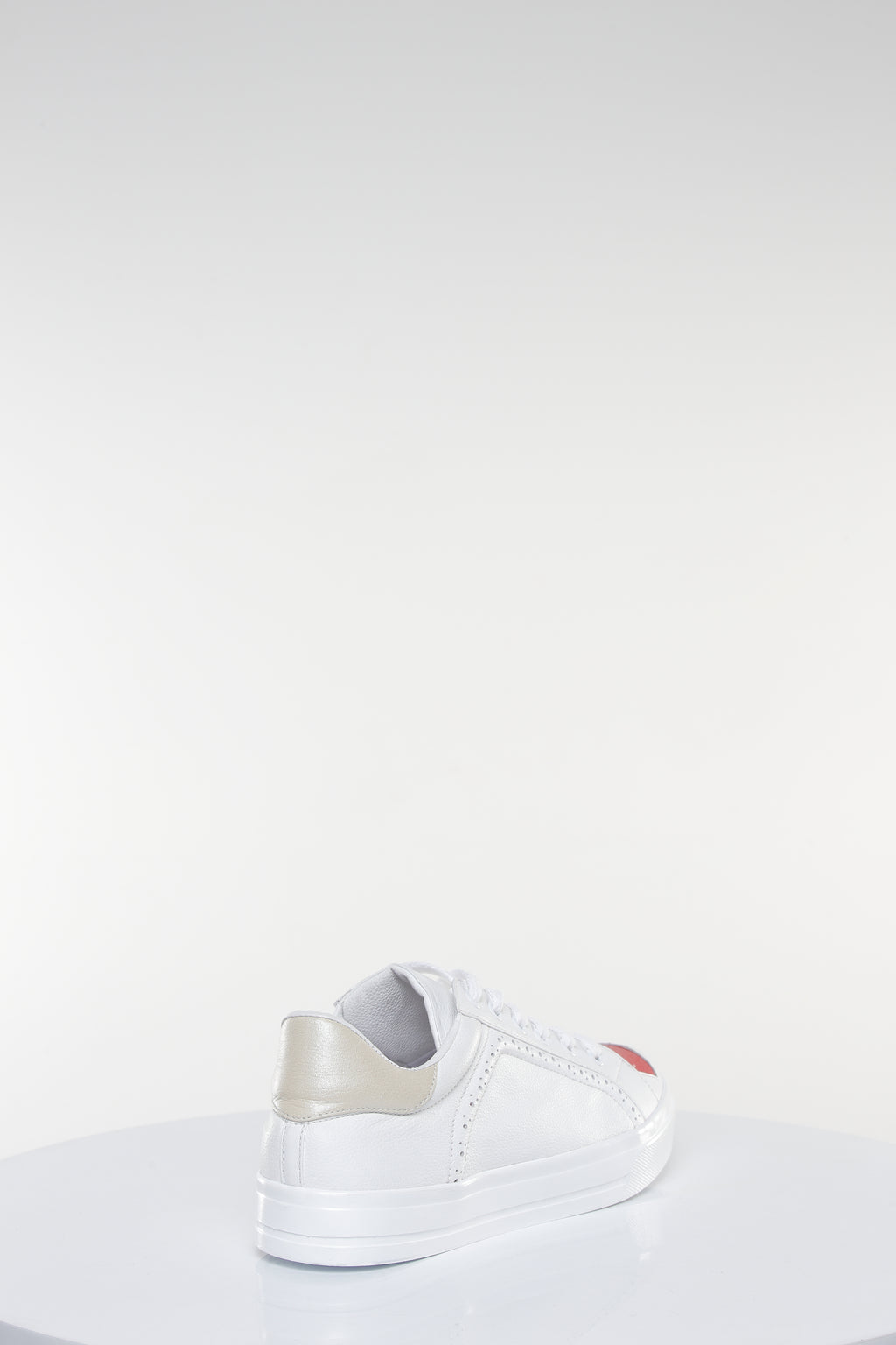 LOVE LOW-TOP (2018) EDICIÓN CORAZÓN DELANTERO