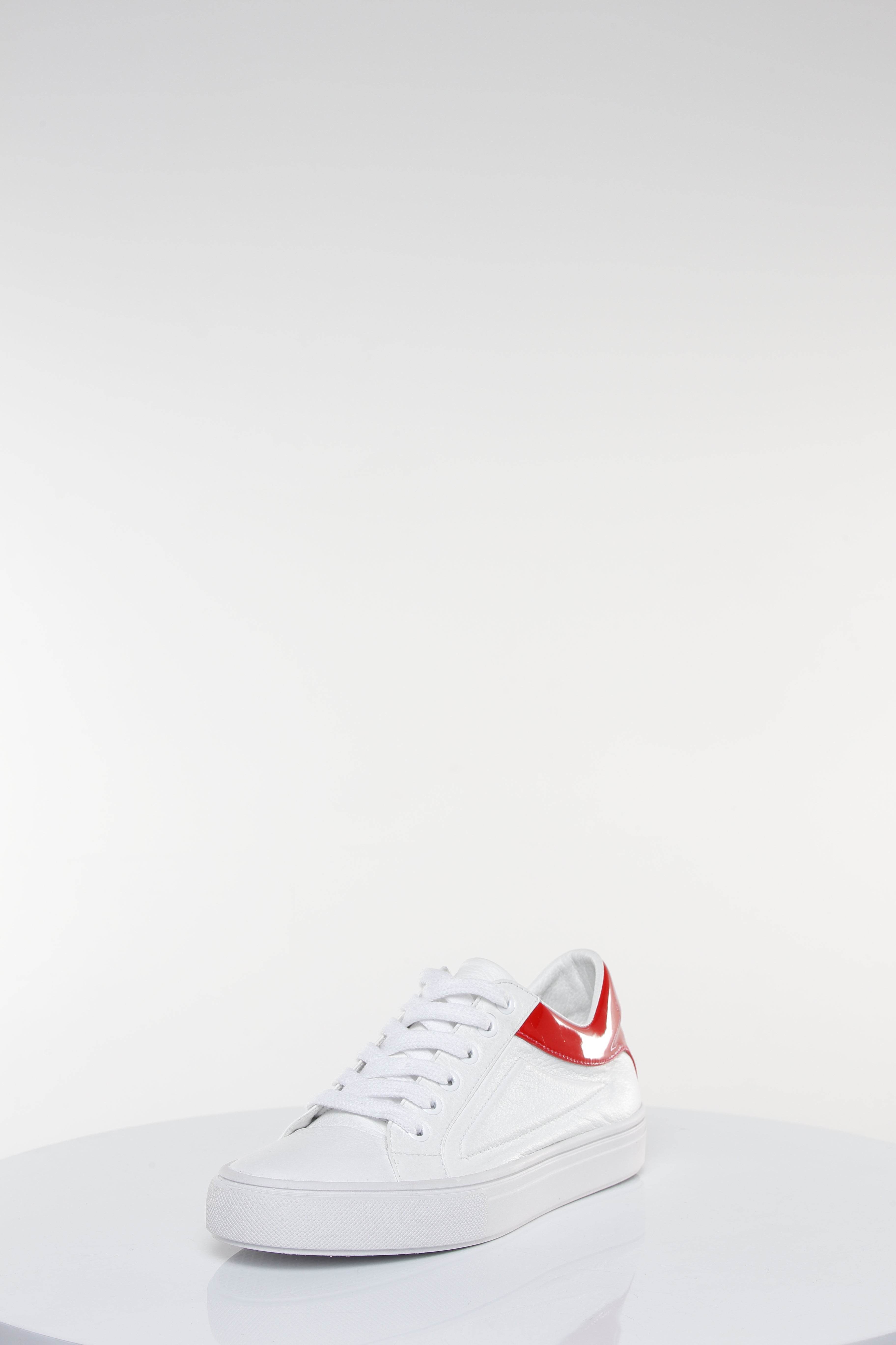 LOVE LOW-TOP (2018) EDICIÓN ESPALDA ROJA