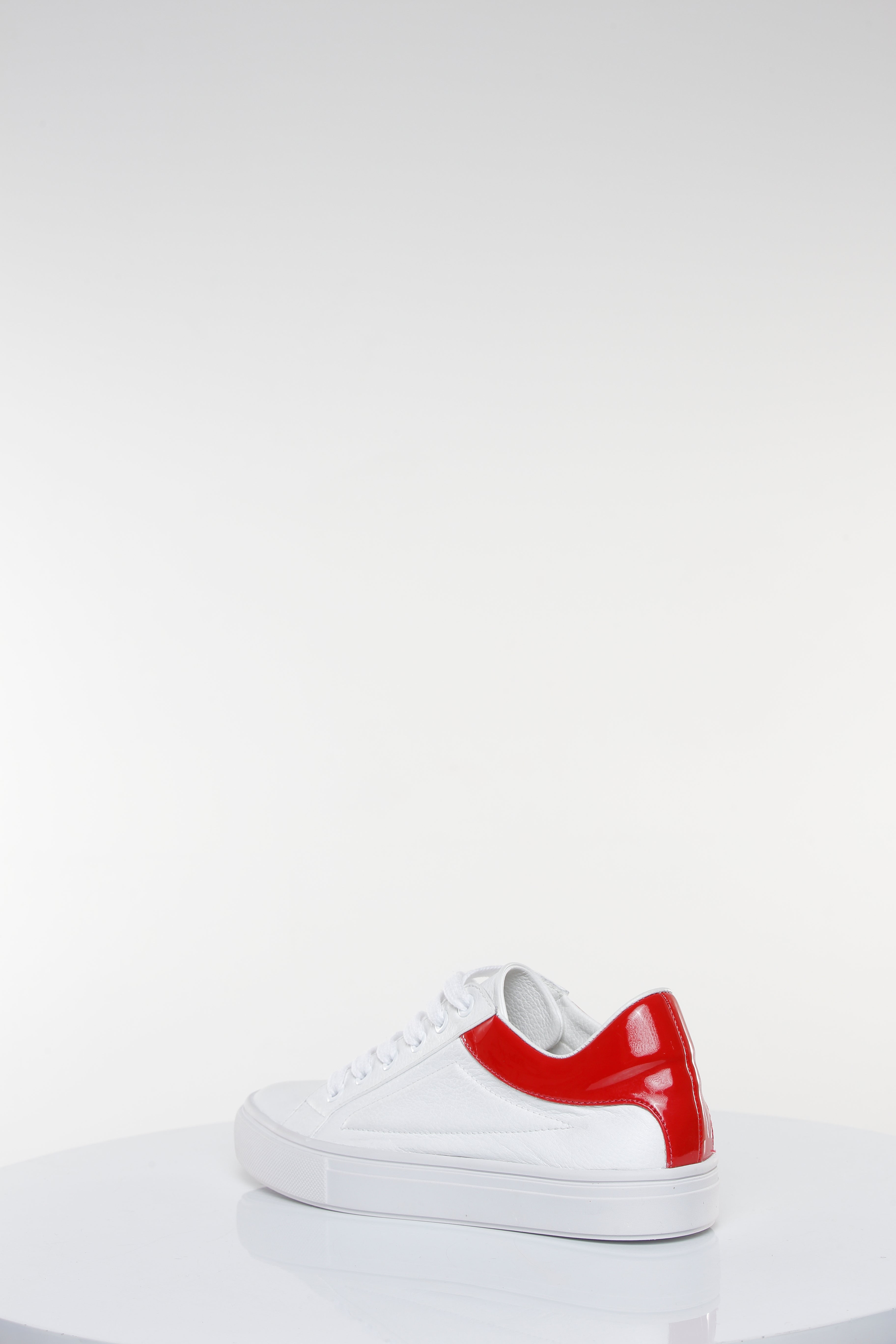 LOVE LOW-TOP (2018) EDICIÓN ESPALDA ROJA