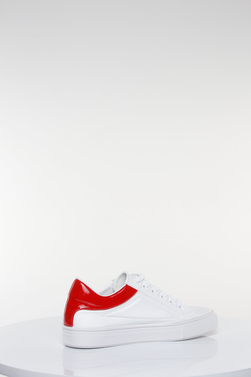 LOVE LOW-TOP (2018) EDICIÓN ESPALDA ROJA