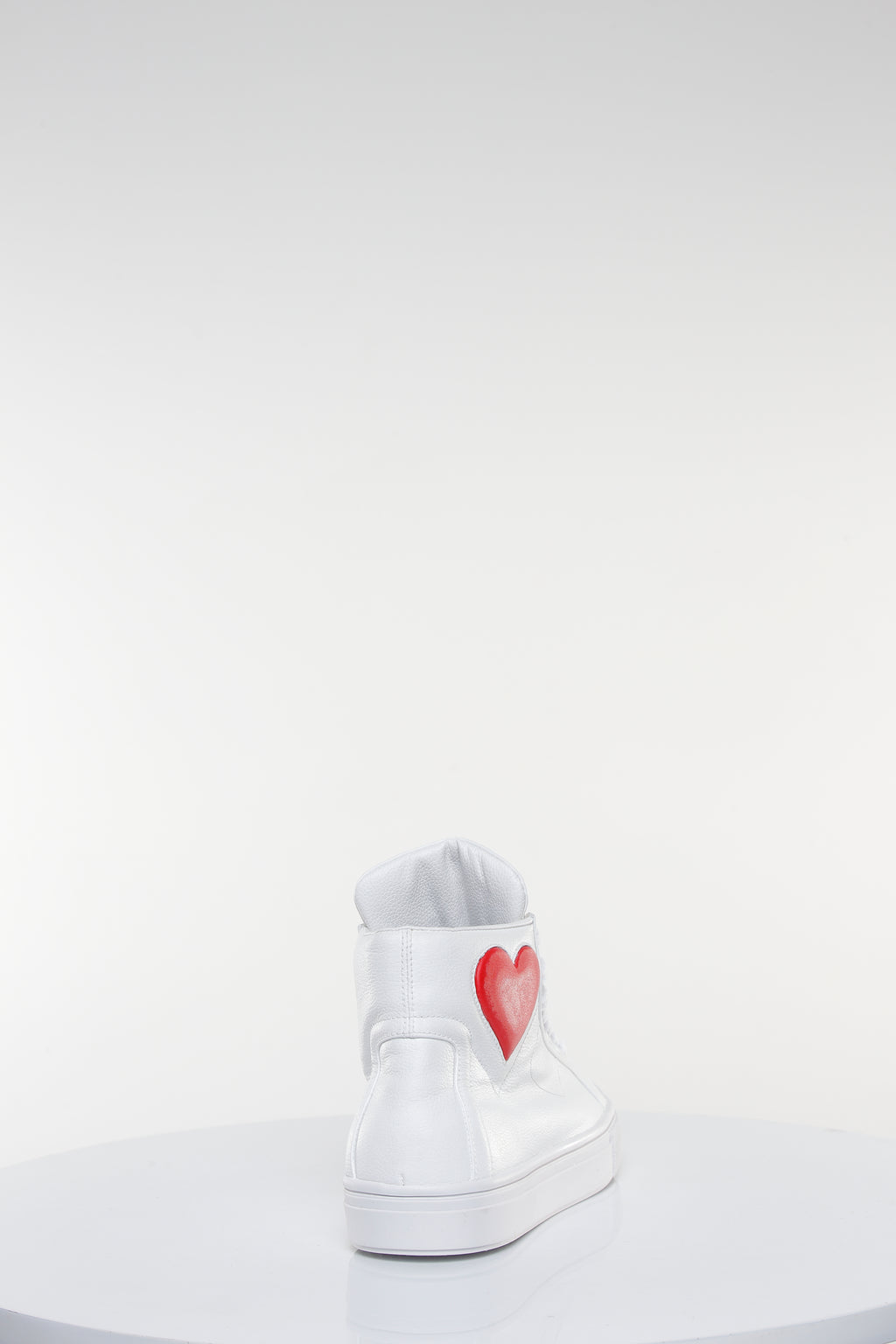 LOVE HIGH–TOP (2018) EDICIÓN CORAZÓN ROJO