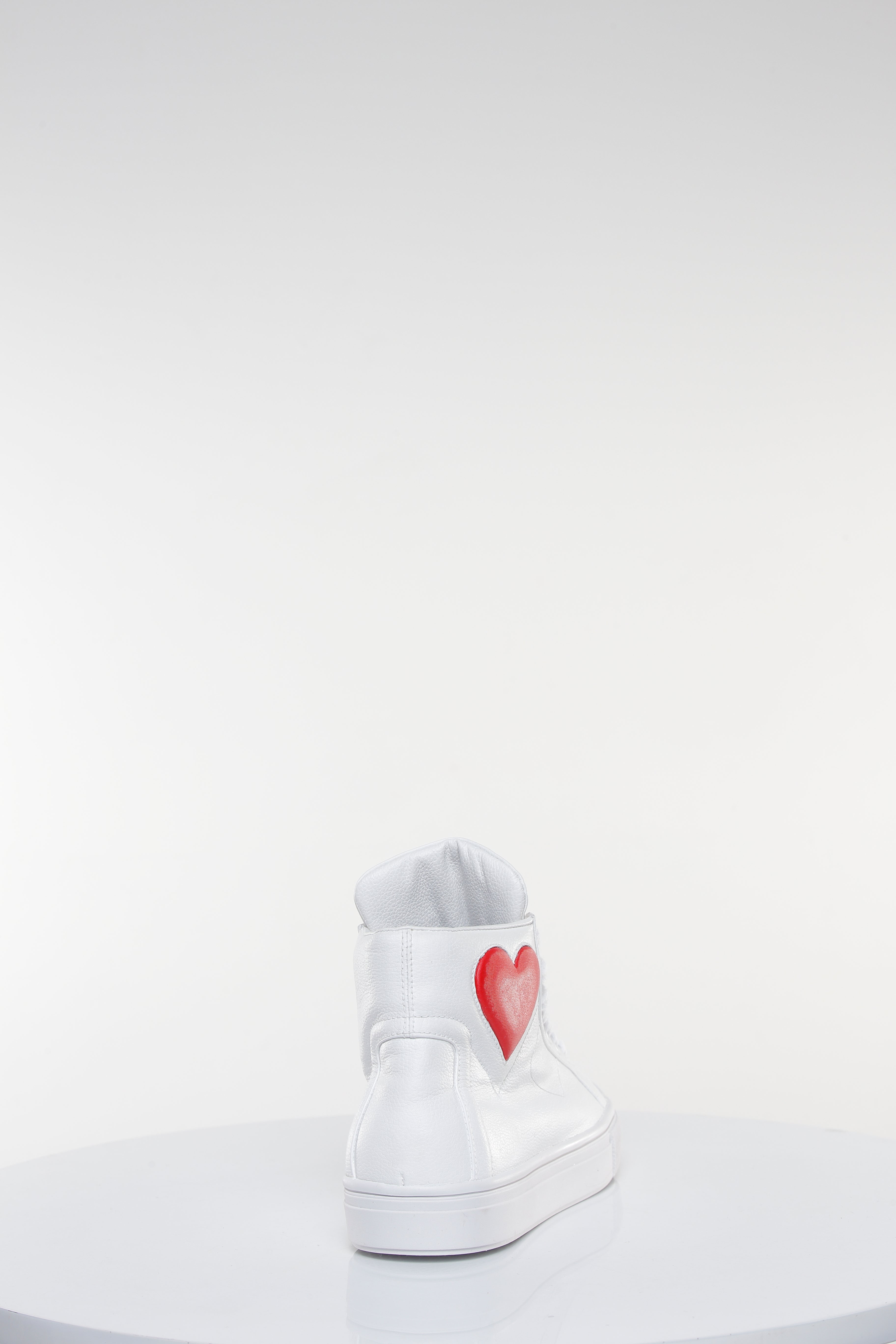 LOVE HIGH–TOP (2018) EDICIÓN CORAZÓN ROJO