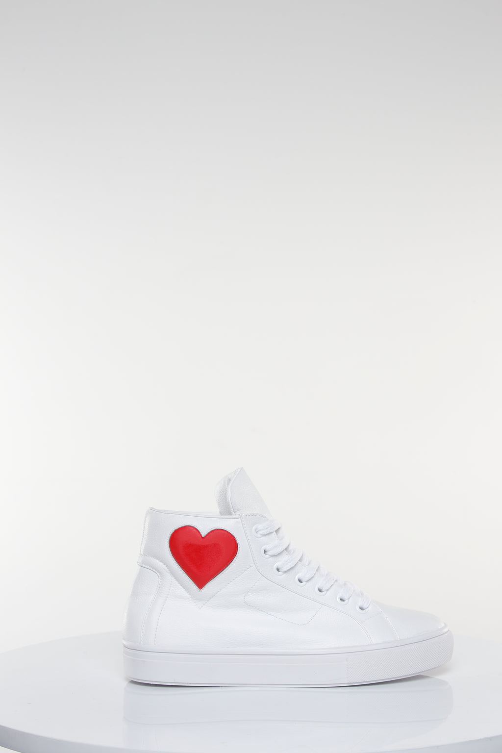 LOVE HIGH–TOP (2018) EDICIÓN CORAZÓN ROJO