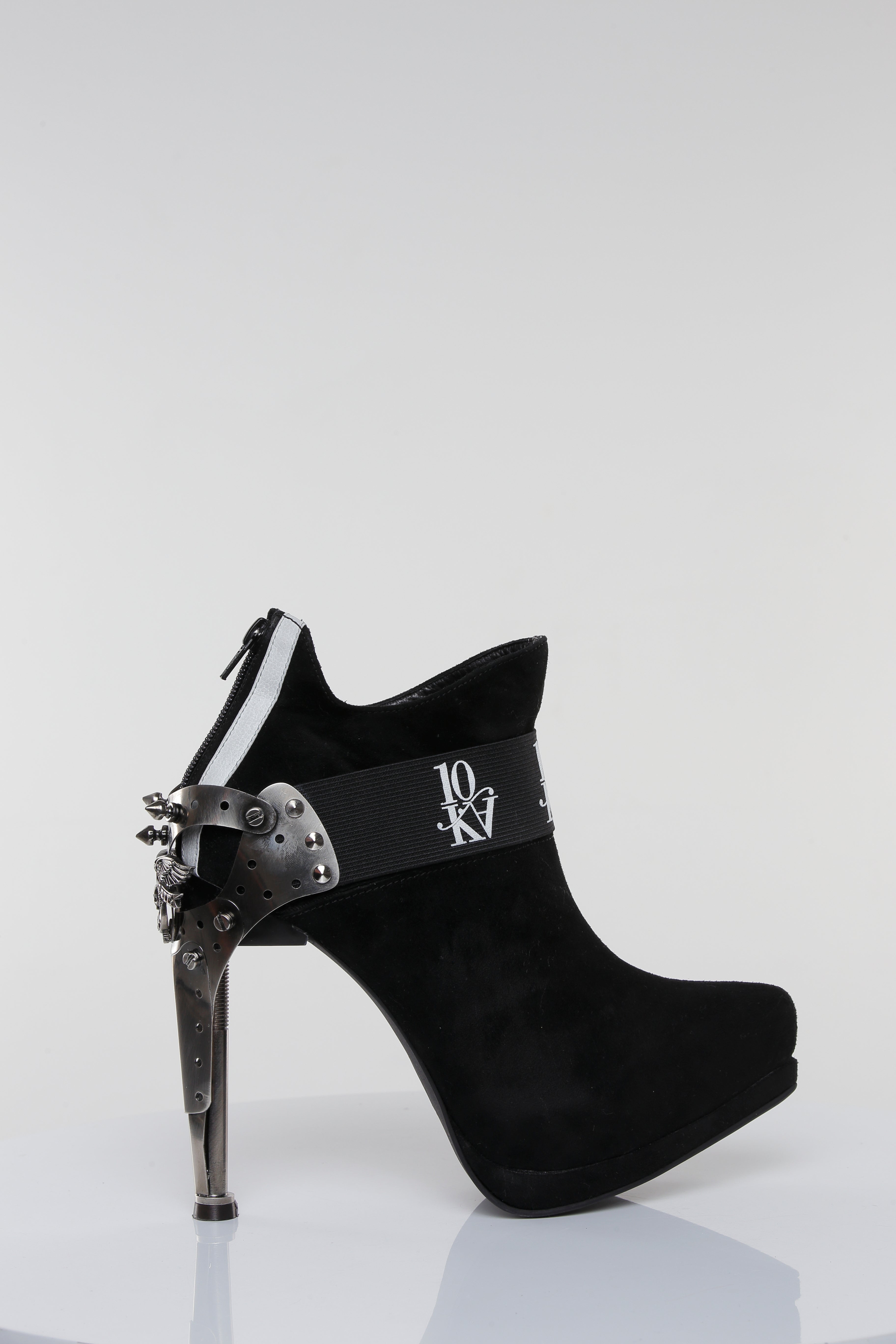 Bota de tacón de aguja 10KA “Cyber-Spine”