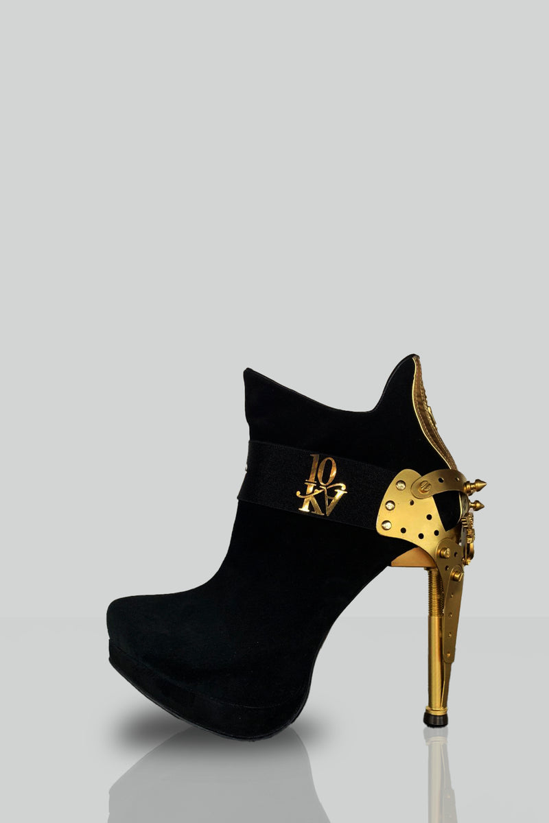 Bota de tacón de aguja 10KA “Cyber-Spine” dorada